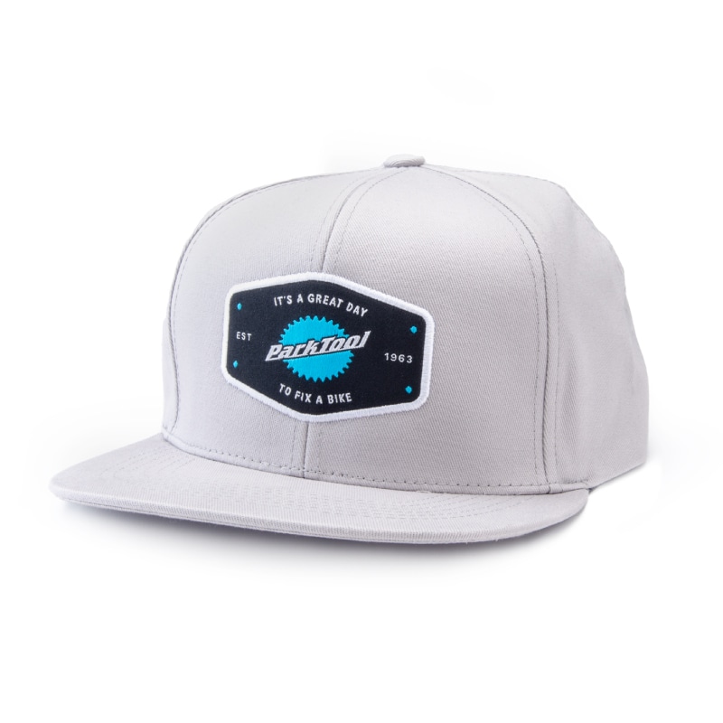 スナップバックキャップ