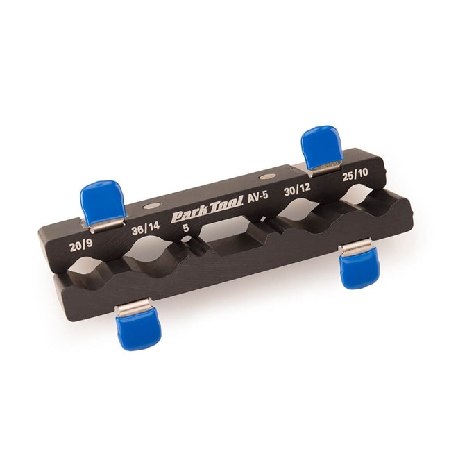 アクスル/スピンドルバイス